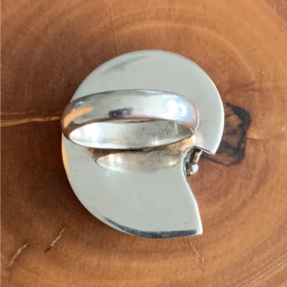 Ammonite and Sterling Silver Ring - Picture 6 of 9